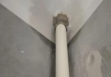 钟楼卫生间测漏水之渗水防护